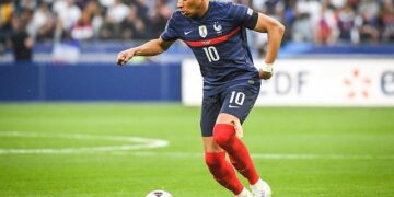 World Cup 2026 Showdown: Kylian Mbappé Fires Up Tensions with Didier Deschamps Ahead of France-Spain Clash