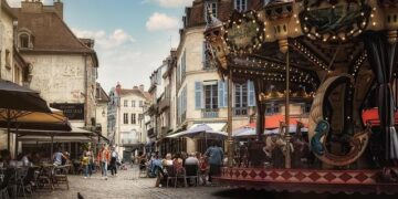 Plongez au cœur de l’action : vivez en direct le match France-Maroc à la fan-zone du jardin des Deux-Rives à Strasbourg ce jeudi soir !
