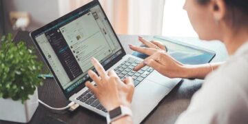 Castex annonce le télétravail obligatoire dès la fin des fêtes