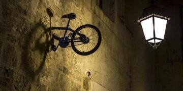 Montpellier en Ébullition : Confrontations Intenses entre Manifestants et Police – Vidéo Exclusive